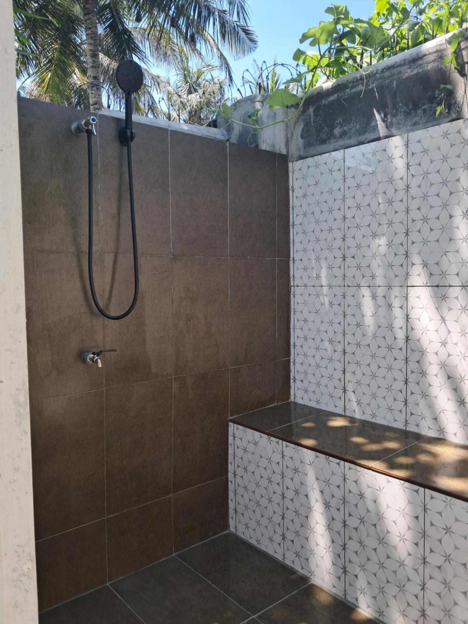 Arista Lakey Peak House Apartemen